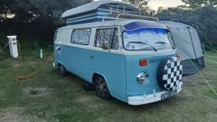 Roddy  – R – Volkswagen-Bus mit 2 Schlafplätzen von 1972 – frühe Abholung/späte Abgabe