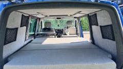 3-seater Volkswagen bus from 2003