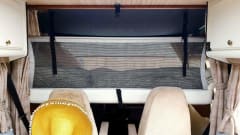 Billy Senior – Classic Hymermobil completely renovated and restyled.