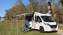 CAMPER HOLIDAY ***LUXURY CAMPER ***