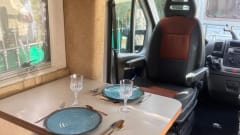 Camperverhuurvalencia.com – Nice camper for rent in Valencia