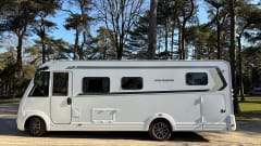 Weinsberg Caracore 700 meg – 4p Fiat integrato dal 2024