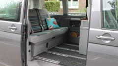 Wonderfully luxurious VW T5 California Beach Automatic