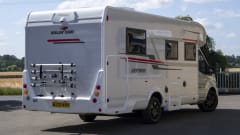 NXM – Zefiro 696 | 4 Berth with Island Bed 