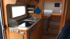Beautiful spacious Adria Coral 660 SL