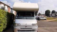 Mika62 – Motorhome 6 people