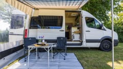 Oaki Doaki – 3p Volkswagen bus from 2025