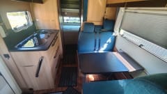 A664 – 6p LMC alcove from 2017
