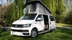 Eleanor  – Volkswagen T6 Highline LWB campervan 