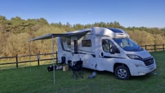 Bertha  – 6 Berth Luxury Family Motorhome - Pet Friendly - 2020 Fiat