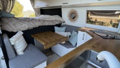 VanARTour – VW Crafter DIY