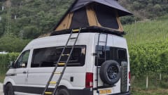 Adventure Van – 4pers. Volkswagen VW Crafter 2.0TDI - Custom Build 2026 - Full Electric 
