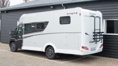 T69L – Hele mooie ruime 4 persoons Sunlight camper uit 2023, veel bergruimte.