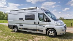 luxury bus camper automatic with French bed