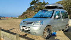 Bonnie – Citroen Berlingo Multispace Mini Campervan