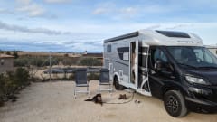 Luxe Sunlight T67 - automaat - heelijke luxe camper (2022)