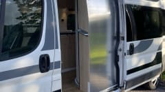 Tomo – 2 berth Peugeot campervan from 2017
