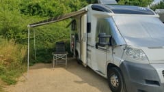 Vrijheid – 3p Knaus semi-integrated uit 2011