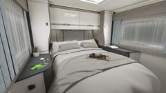 594 – 2025 Swift Voyager 594 Luxury Island Bed Model