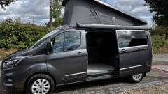 Claude – 4 Birth Ford Transit Custom 2.0 170 bhp 6 Speed Auto Limited.