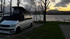 The Onyx – 4 Berth, 5 Seater, VW T6 Highline Campervan