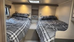 Swift Edge 476