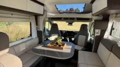 Cocoon 444 – 6p Ford semi-integrated from 2026
