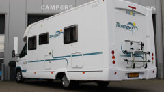 4p Renault semi-integrated uit 2009