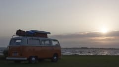 Maxima – A moment back in time with a Volkswagen T2 - Completely restored!