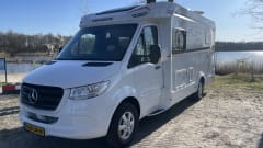 Luxe Mercedes-Benz | Weinsberg Pepper, AUT/170PK uit 2024