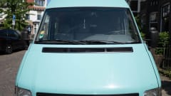 Olaf – 2-seater Volkswagen bus from 2005