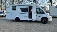 3p Adria Mobil semi-intégrée depuis 2011
