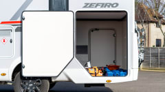 VDX – Compact 4 Berth Fixed Bed (Air Conditioned) 2024 Model