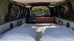 Veteraan / Opa – 2-seater Volkswagen campervan from 1985
