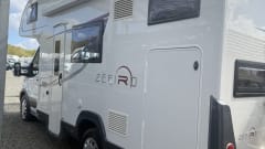 Bella  – Cabina Ford a 6 posti letto del 2018