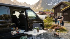 Casa on wheels – Luxe & Vrijheid op Wielen: Unieke Volkswagen Buscamper 'Casa on Wheels
