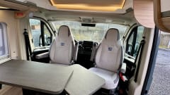 2p Knaus bus from 2024 automatic