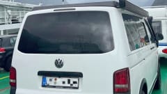 Dingle  – VW T5 4x4 Camper – Kompakt, modern & startklar für dein Abenteuer!