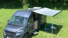 2023 Immaculate v. low mileage family campervan