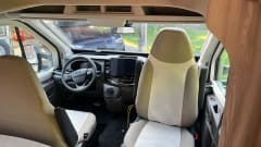 5p Ford semi-integrated uit 2025