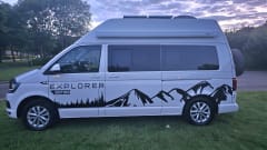 Explorer VW T6 Campervan ~ 4 berth ~ WET Room ~ AUTO