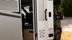 BRUTUS – 4p Sunlight semi-integrato dal 2026
