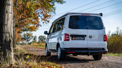 Volkswagen T5 Camperbus 4 persons 