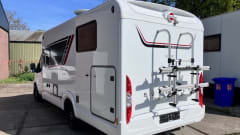 Fleur – Available for rent in Spain from October 1st: 3p Bürstner semi-integrated from 2024