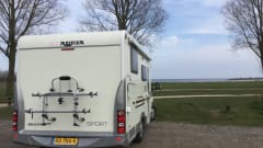 ADRIA with 2 SINGLE BEDS and LARGE GARAGE (660 cm)