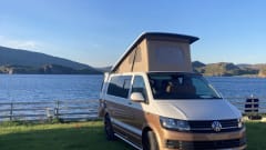 Volkswagen Campervan - 4 Berth