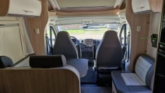 4p Sunlight semi-integrated uit 2023