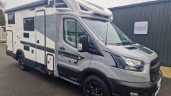 WillyBro – Cavernous motorhome for couples. Luxury living for adventure's 