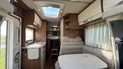 Beautiful Hymer 2-seater