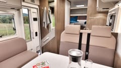 Sunny – Brand new 4-person Carado T448 - semi-integrated (2025)